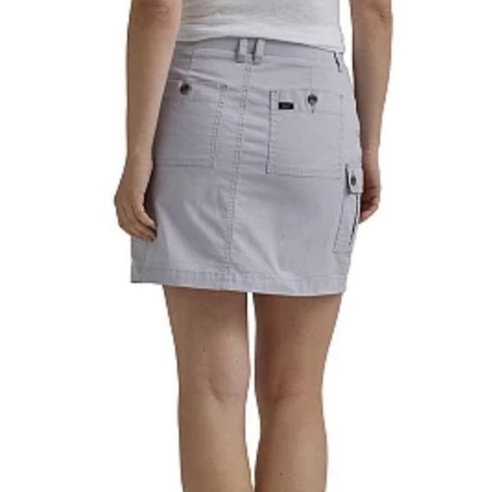 Like New Lee Comfort Ultra Lux Comfort Skort Cargo Shorts Skirt Pale Purple
